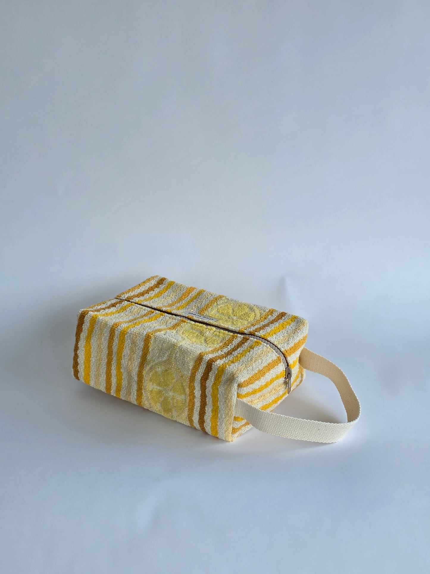 Agnes Toiletries Pouch - Towel