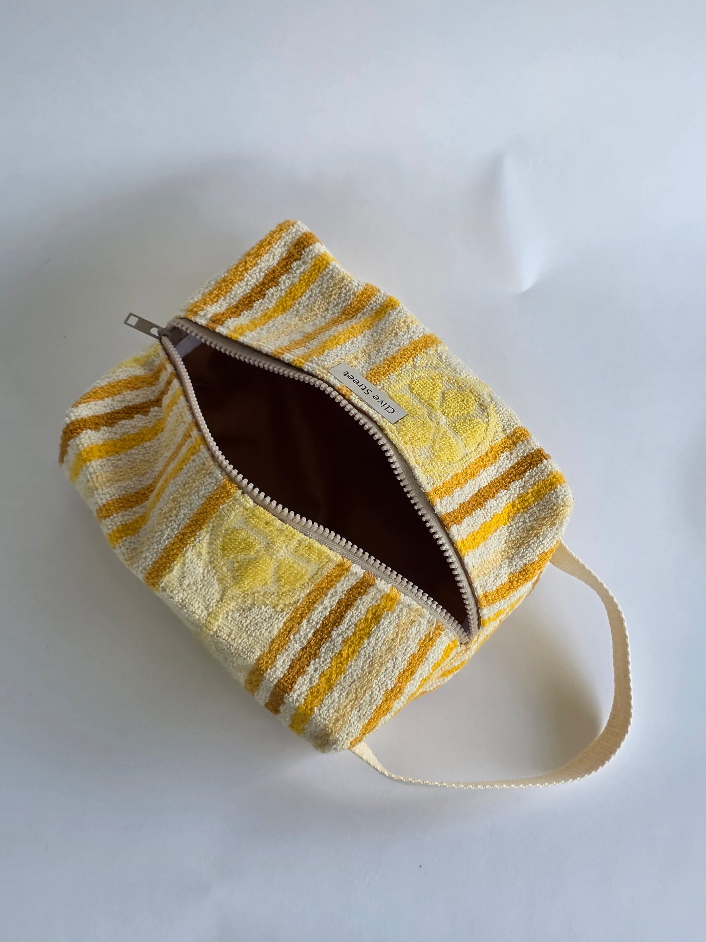 Agnes Toiletries Pouch - Towel