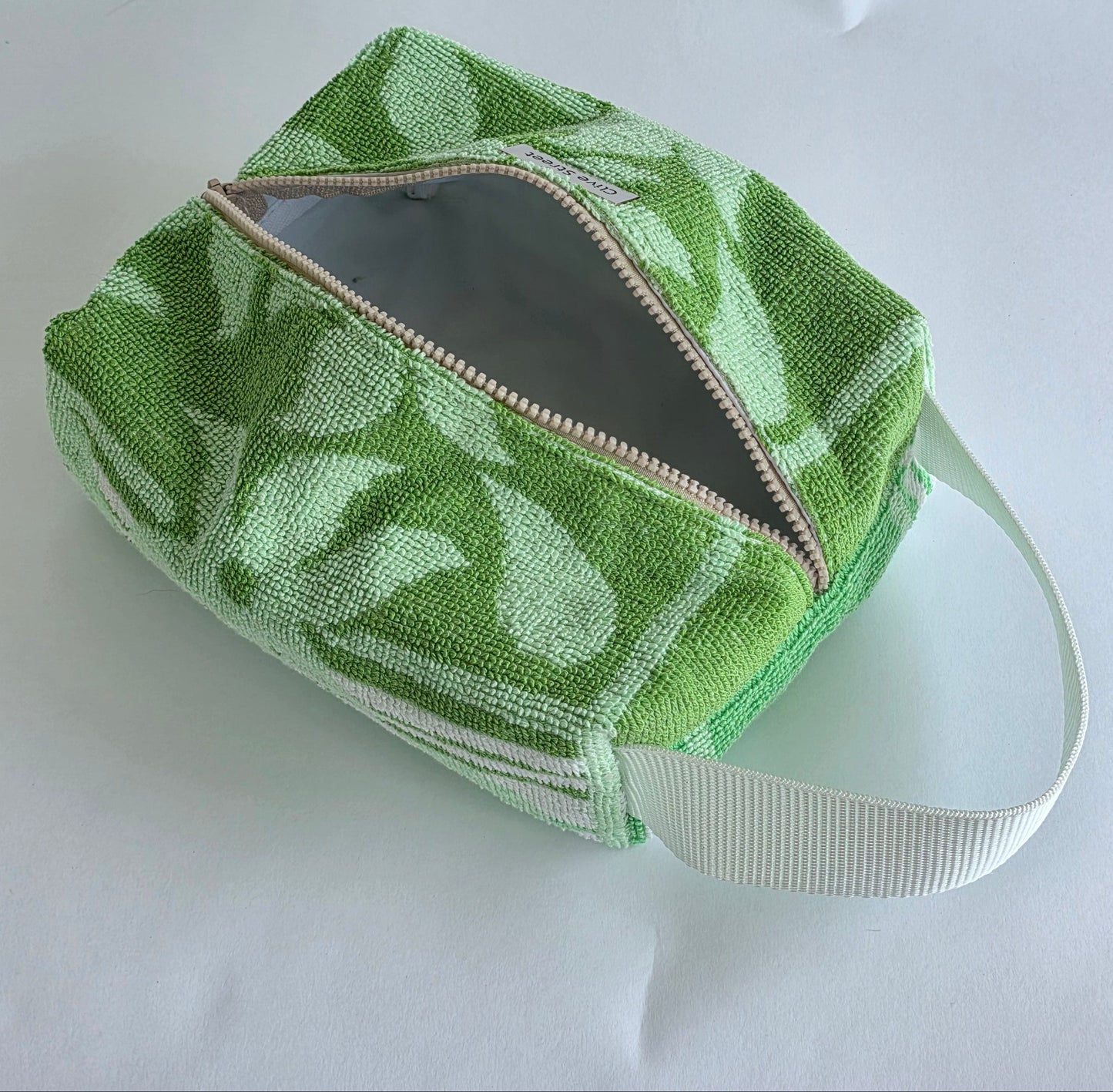 Agnes Toiletries Pouch - Towel